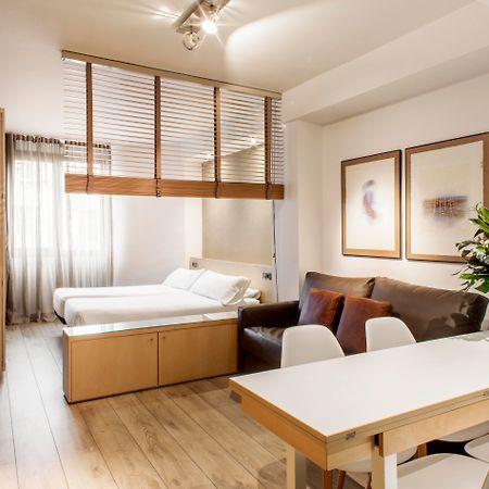 Barcelona Apartment Aramunt מראה חיצוני תמונה