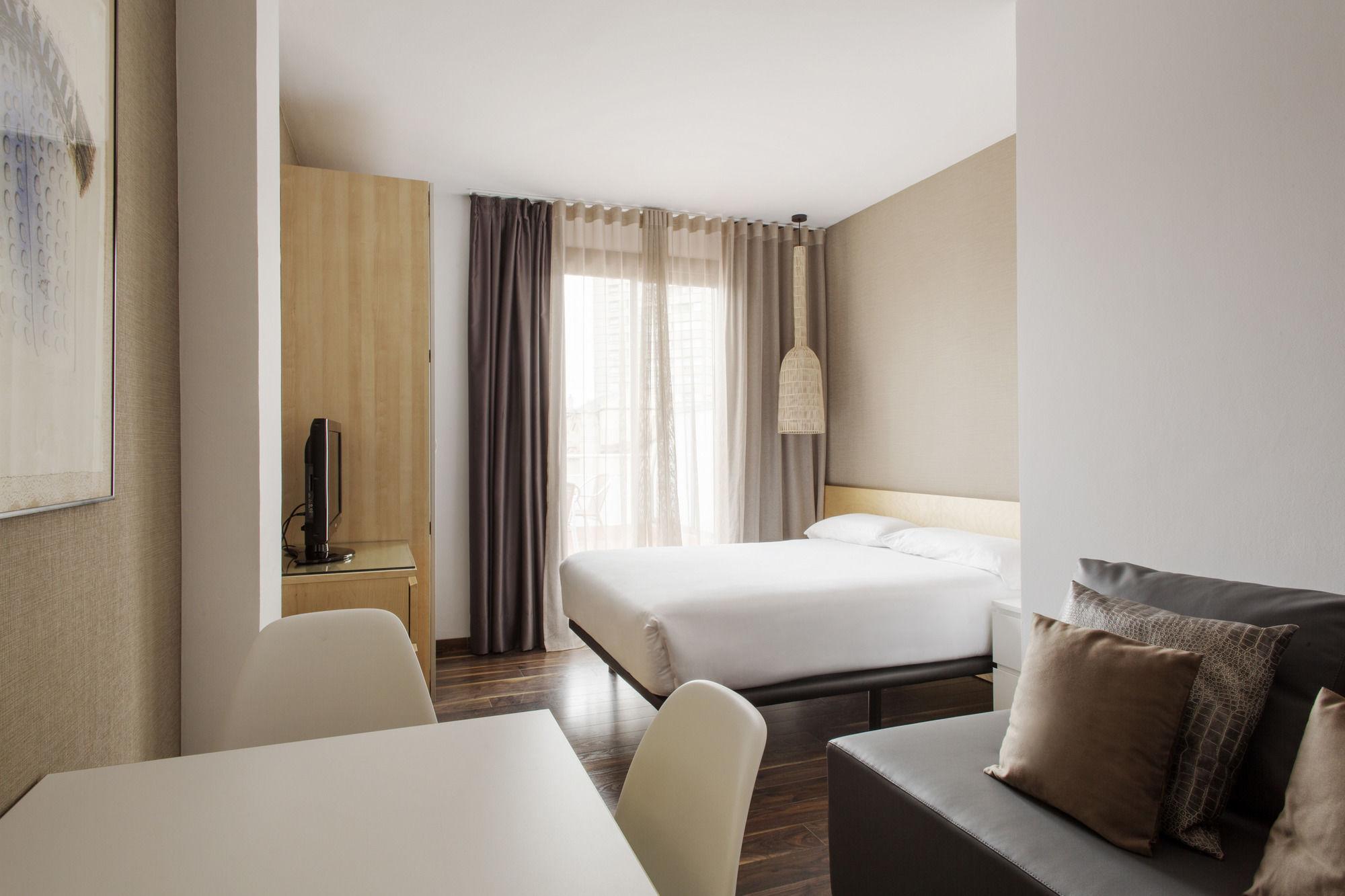 Barcelona Apartment Aramunt מראה חיצוני תמונה