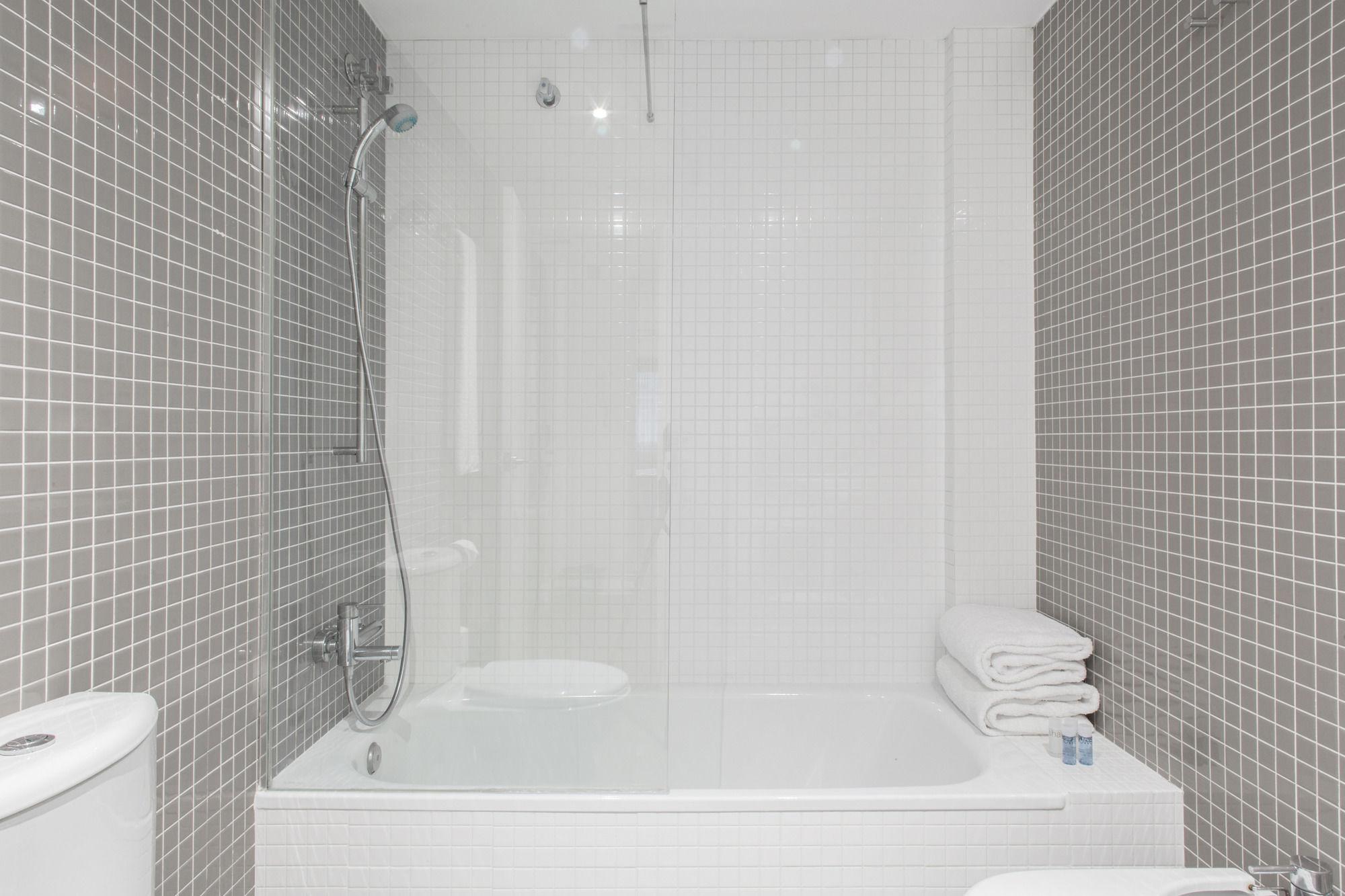 Barcelona Apartment Aramunt מראה חיצוני תמונה